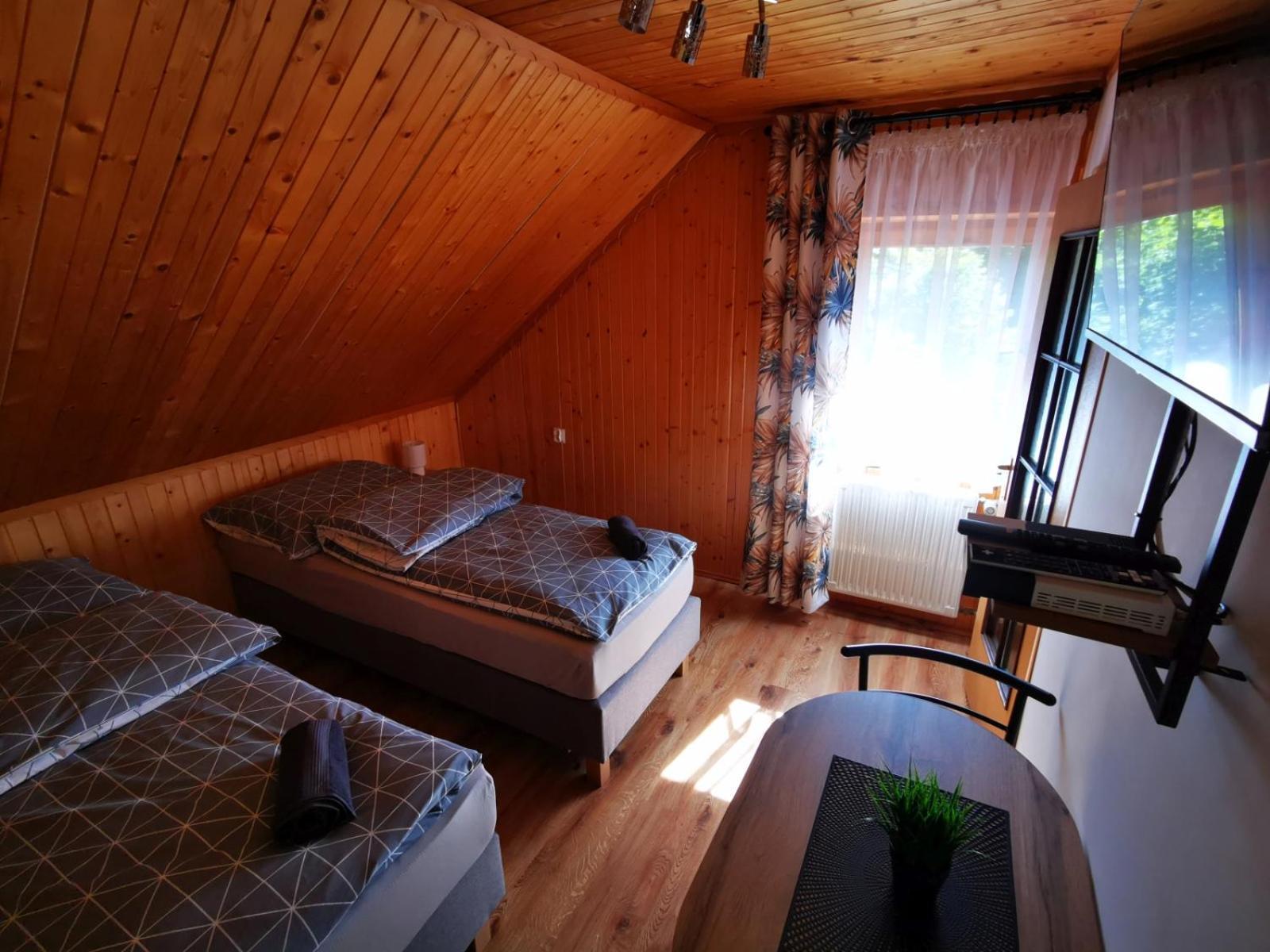 Willa Przy Strumyku Krynica Zdroj Buitenkant foto